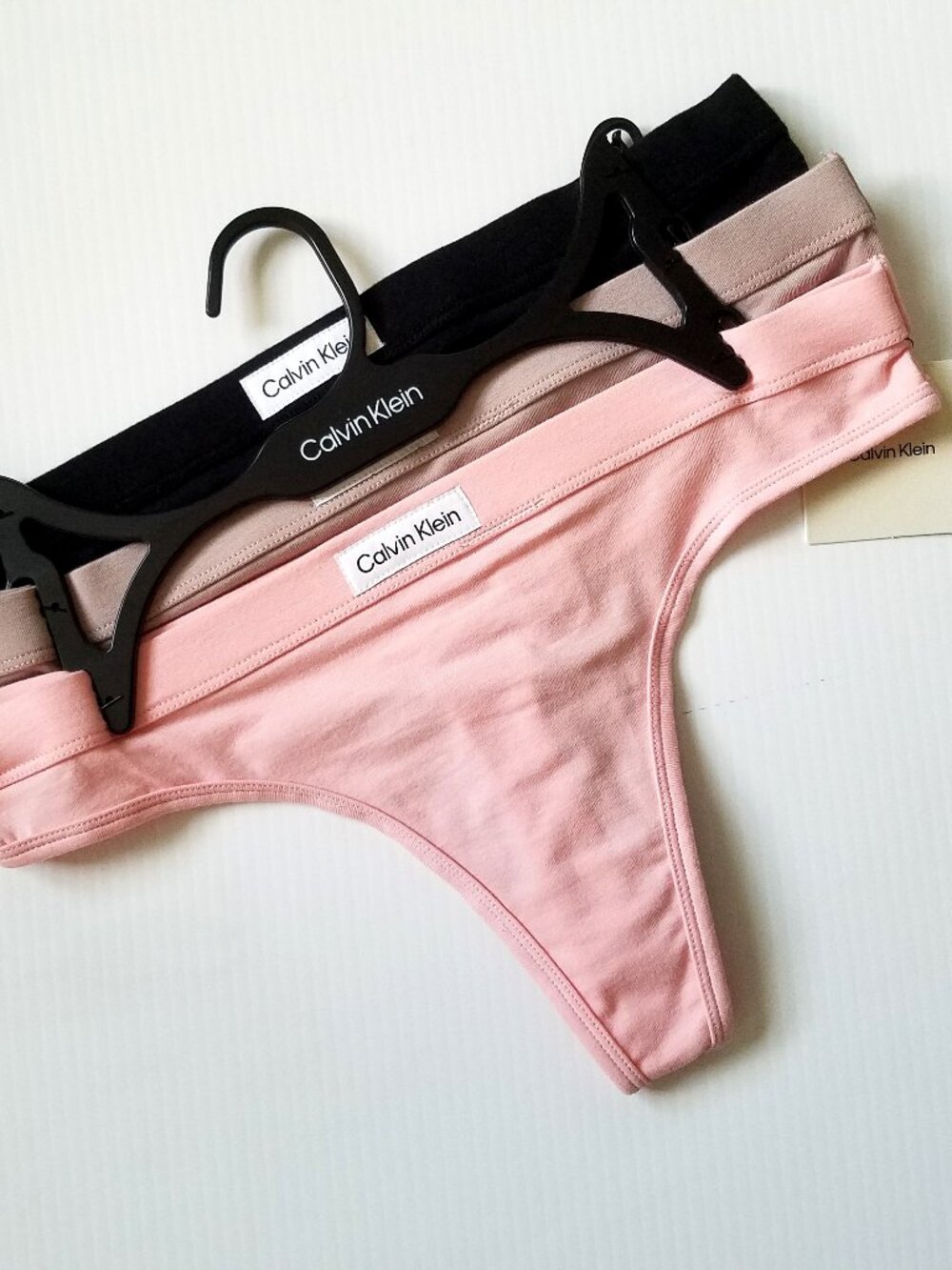 NWT Calvin Klein Panties 3 Pack Thong Sz. M